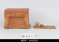 布袋戲道具-桌(含文具)藏品圖，第2張